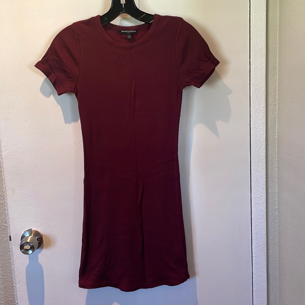 Brandy Melville OSFM short sleeve ribbed dress